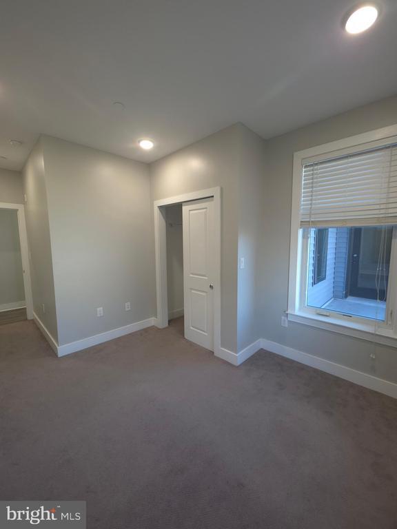 Building Photo - 3925 Haverford Ave