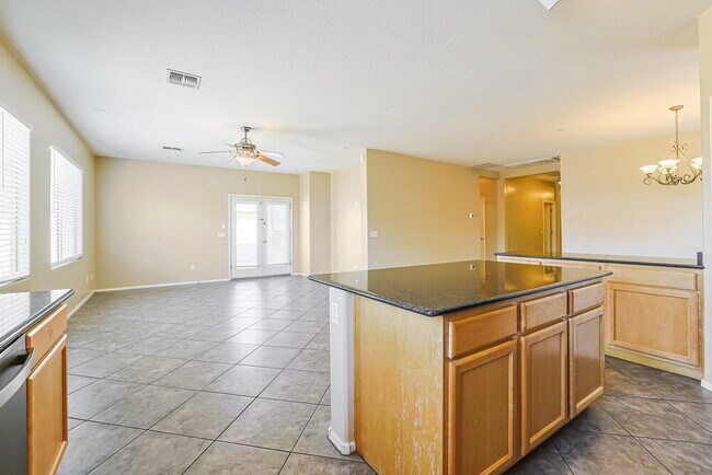 Building Photo - 3705 E Jaguar Ave