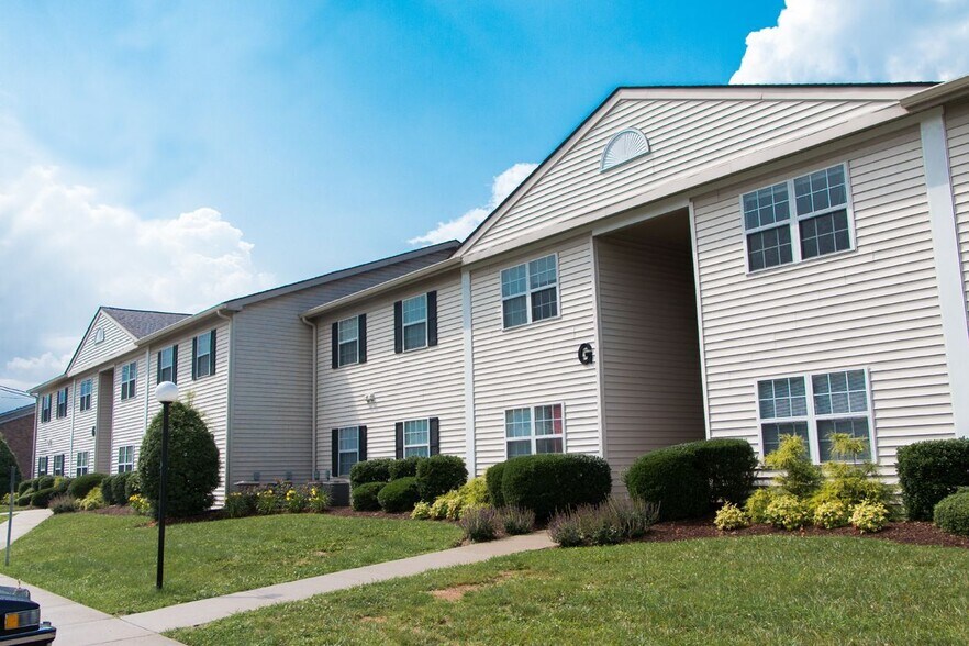 Cherokee Hills Apartments 2020 Bates Pike SE Cleveland TN 37311