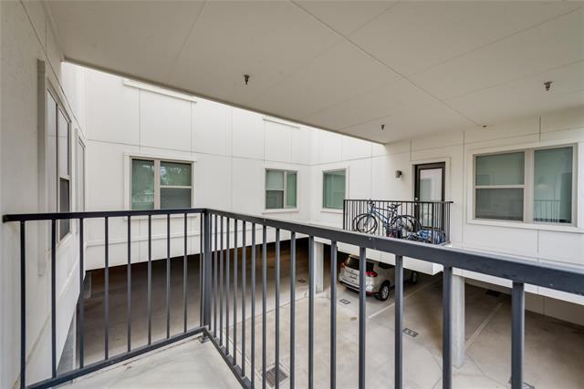 Building Photo - 5714 McCommas Blvd