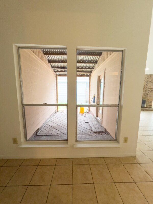 Building Photo - 2827 Waypark Dr