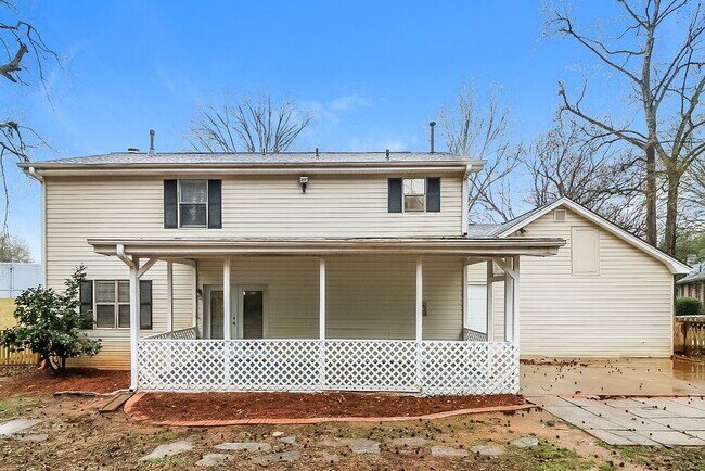 Building Photo - 3904 Loring Ln