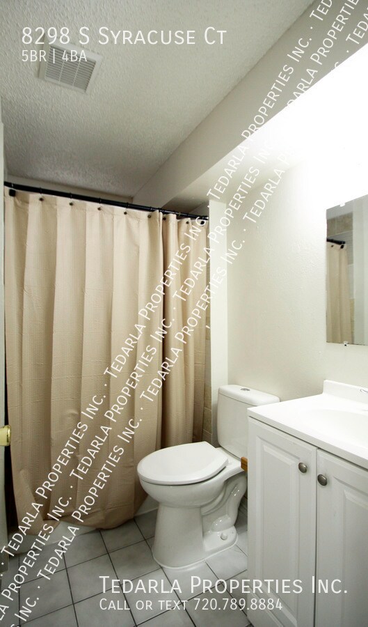 Building Photo - 8298 S Syracuse Ct