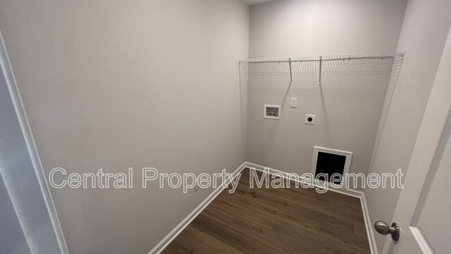 Building Photo - 505 Pennystone Ln