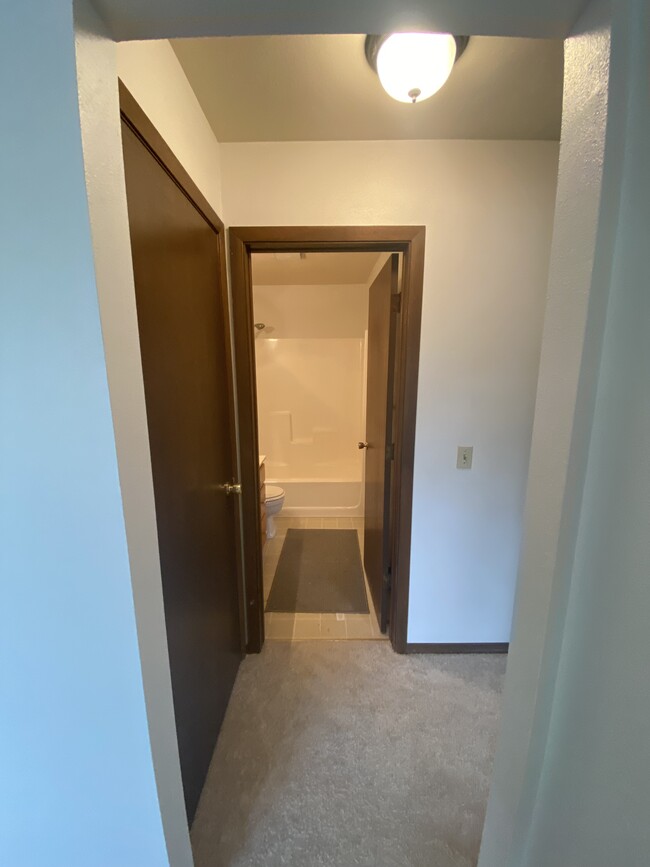 Bathroom and linen closet - 2912 12th St S