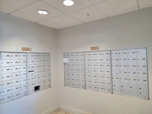 Building Photo - 1 Cityview Ln