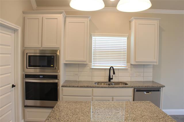 Building Photo - 1082 Mickelson Dr
