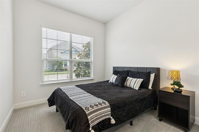 Building Photo - 5503 Waterloo Dr