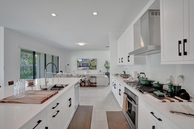 Building Photo - 9140 Silver Marsh Ln