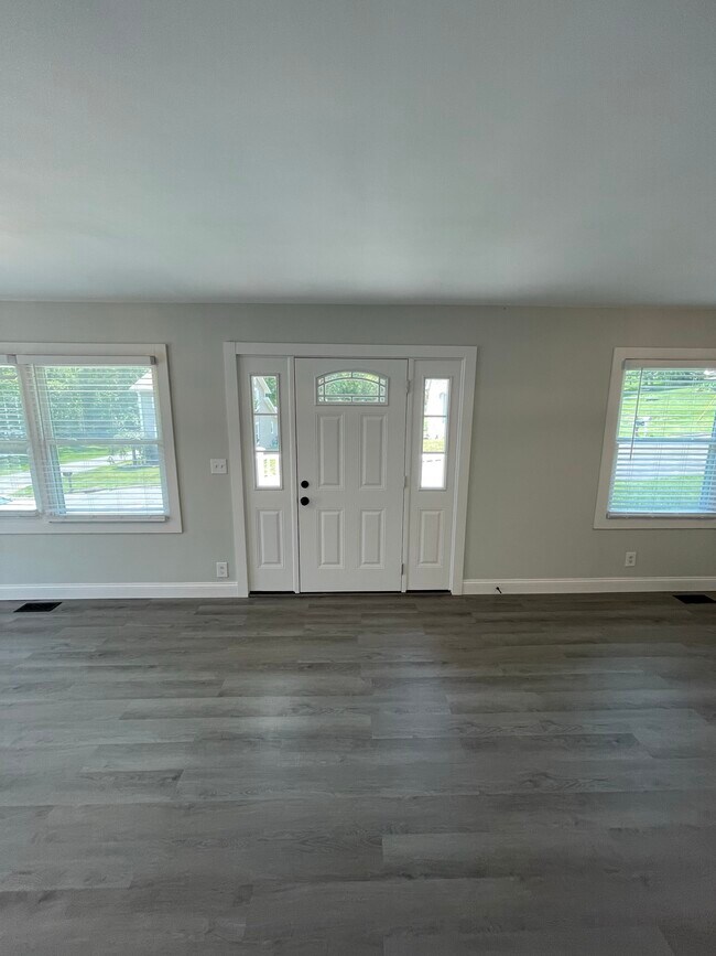 Building Photo - 241 Madison Ave