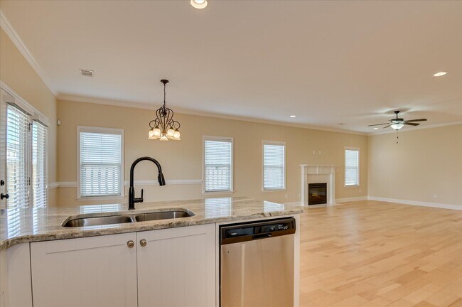 Building Photo - 3520 Patron Dr