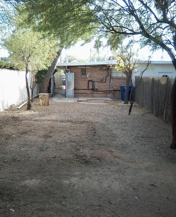 Building Photo - 3225 E Patricia St