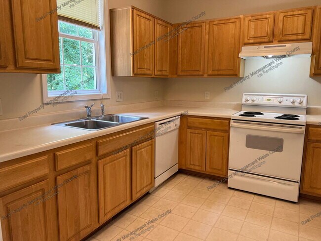 Building Photo - 2516 Farlow Gap Ln