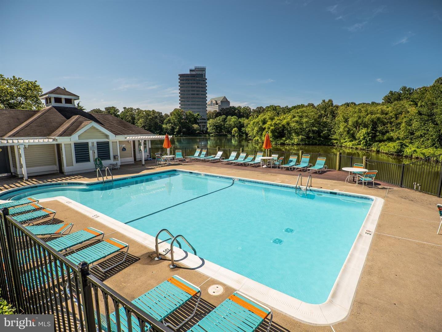 Swimming Pool - 2920 Yarling Ct