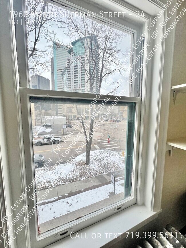 Building Photo - 1960 Sherman St