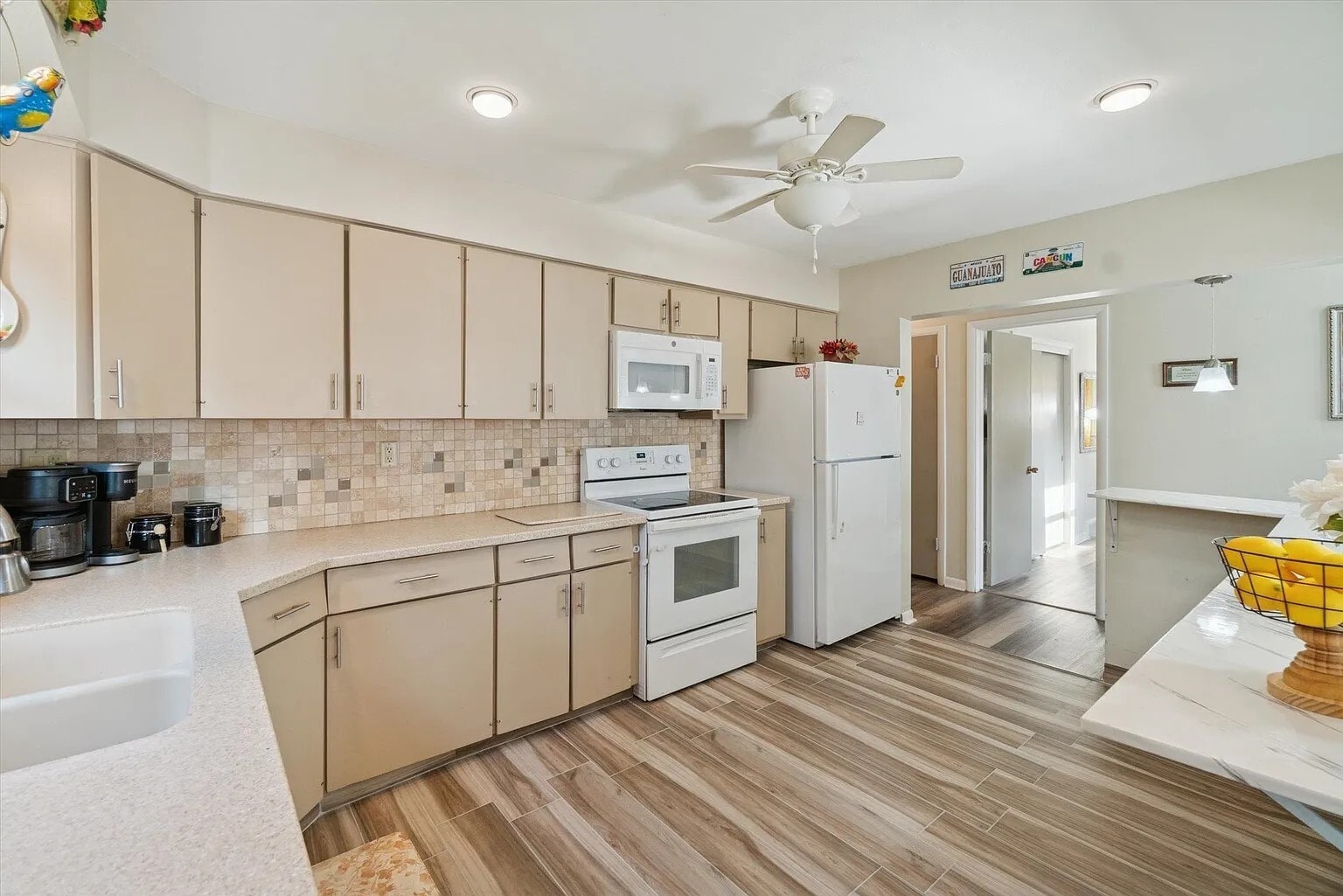 Building Photo - 1954 Wisteria Rd