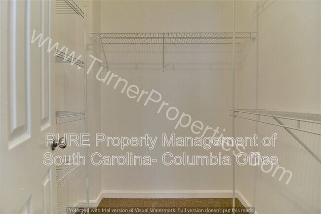 Building Photo - 251 Blue Savannah St