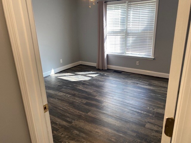 Building Photo - 191 Bent Twig Dr