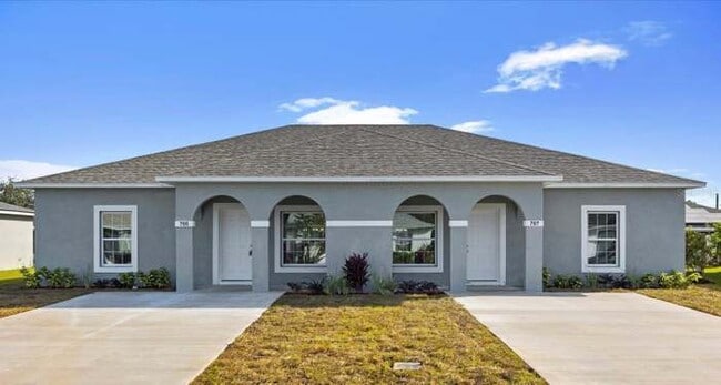 Building Photo - 336 Caen Ct