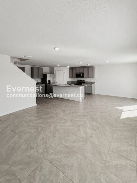 Building Photo - 5106 Plumeria Dr