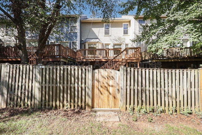 Building Photo - 20964 Promontory Square