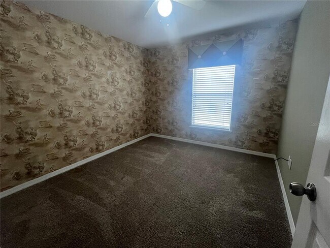 Building Photo - 3803 Hampstead Ln