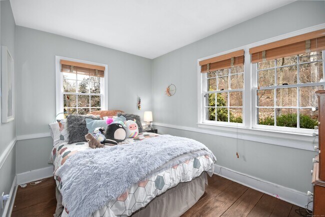 Building Photo - 24 Cartbridge Rd