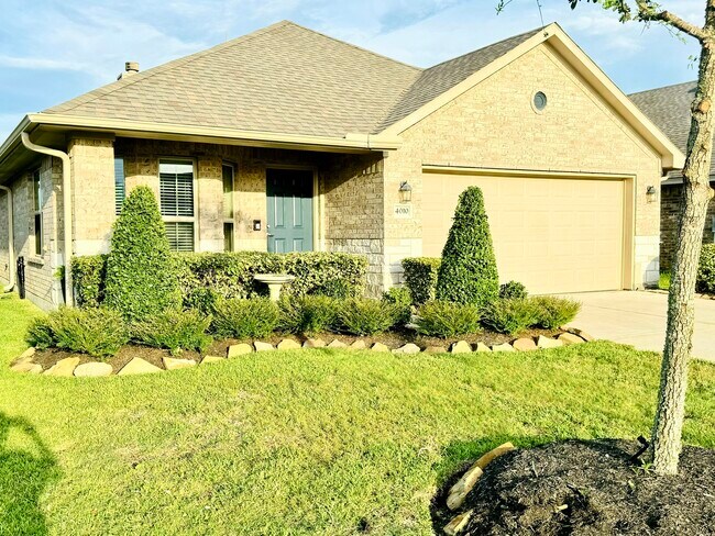 Building Photo - 4010 Southall Pl