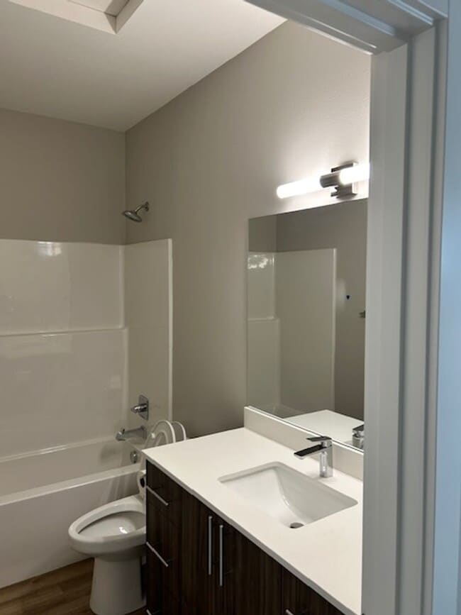 Building Photo - Brand New- Single Level 1 Bedroom