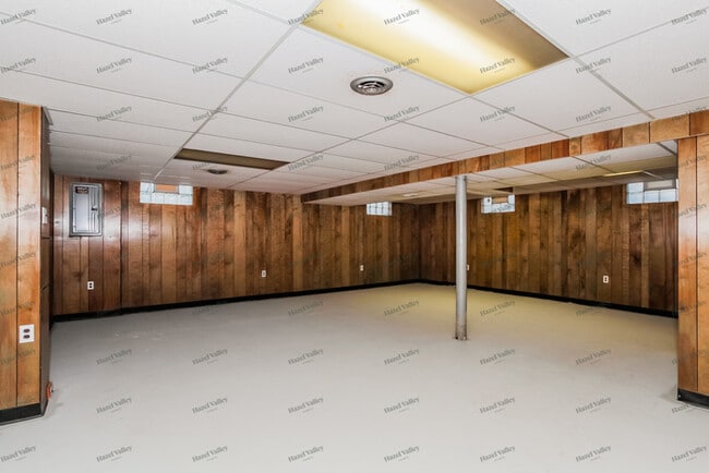 Building Photo - 509 Ivory Ct