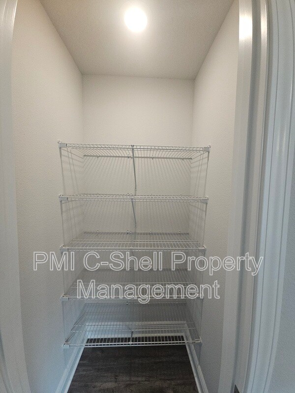 Building Photo - 12115 Emerald Heights Ln