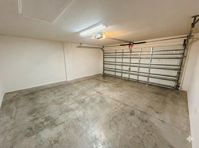 Building Photo - 6233 Desert Peace Ave