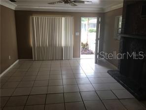 Building Photo - 5924 Pine St