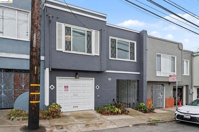 Building Photo - 519 Garfield St