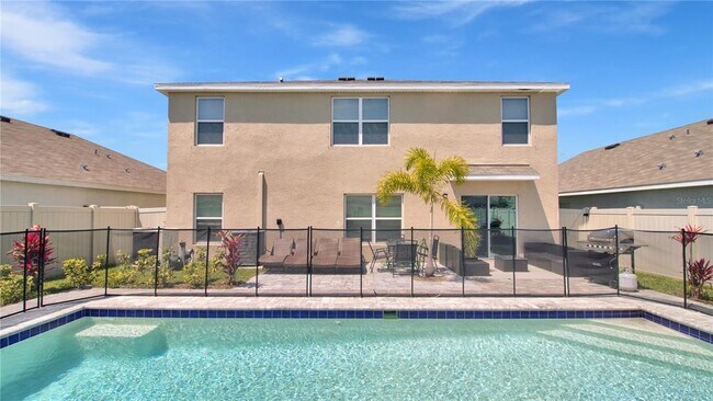 Building Photo - 16762 Sunburst Lake St