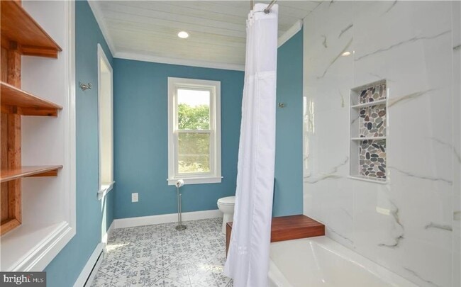 Building Photo - 4430 Coplay Creek Rd