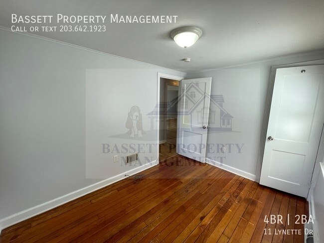 Building Photo - 11 Lynette Dr