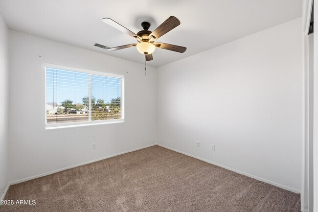 Building Photo - 5613 S 51st Dr