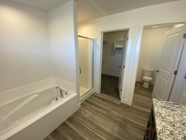 Building Photo - 2035 N 350 E