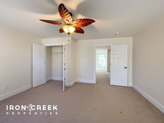 Building Photo - 24 Onteora Oaks Dr