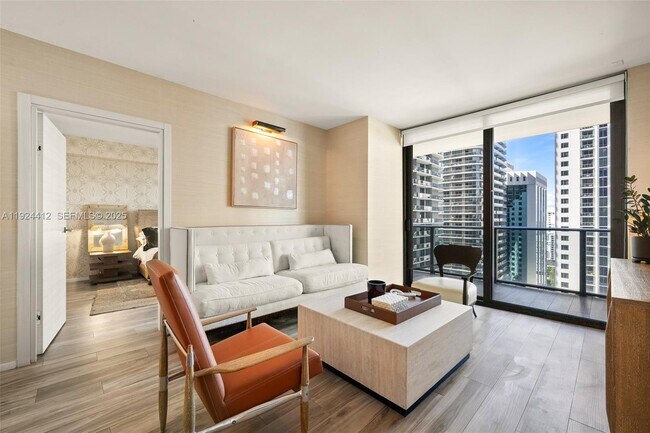 Building Photo - 801 S Miami Ave