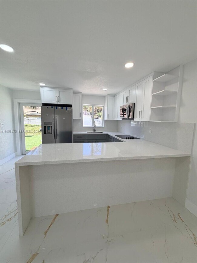 Building Photo - 16820 NW 54th Ct