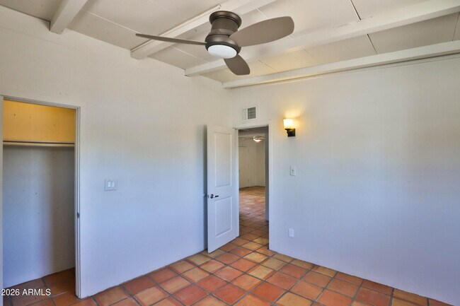 Building Photo - 4243 E Campbell Ave