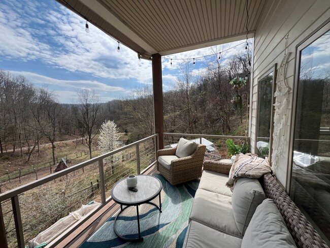 Building Photo - Live the Hobby Farm Dream in Shawsville, VA!