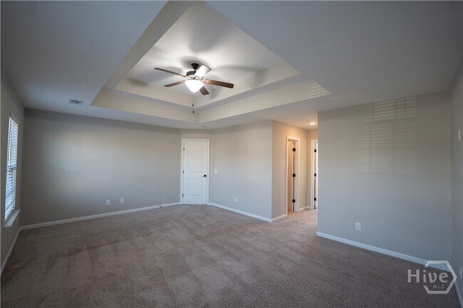 Building Photo - 123 Grimsby Rd