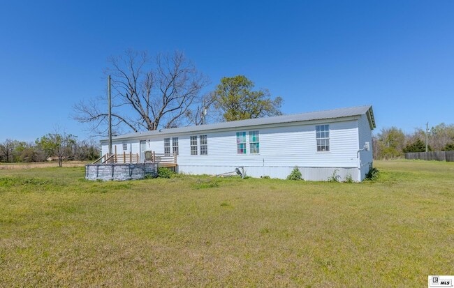 Building Photo - 205 Par Rd 2226