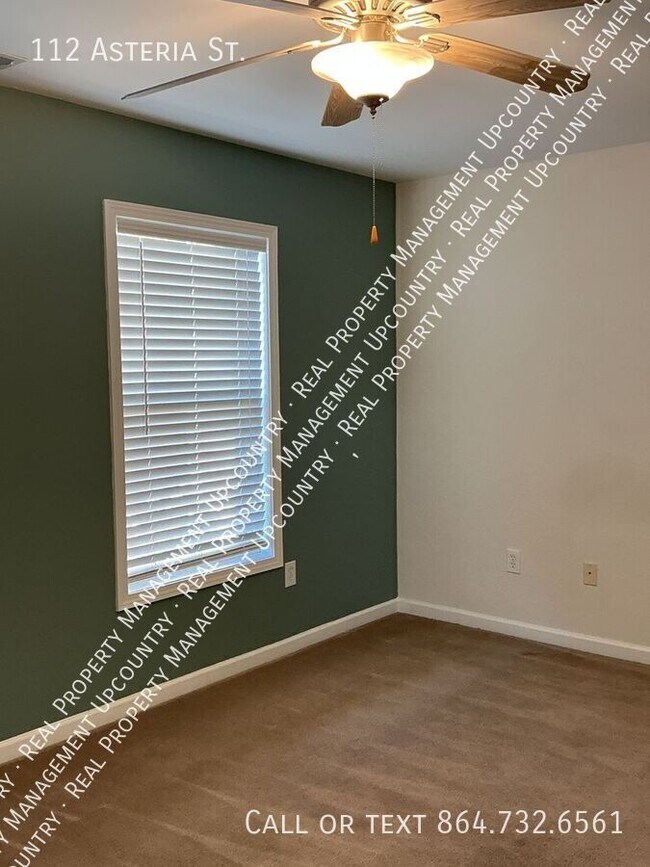 Building Photo - 112 Asteria St