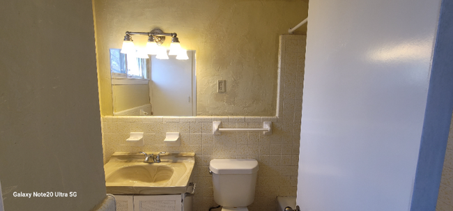 Building Photo - 10852 Cassandra Way