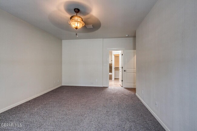 Building Photo - 11673 Sugar Bay Way