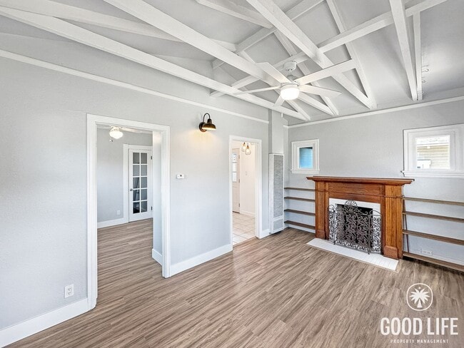 Building Photo - Charming 1BD/1BA + Studio Home in North Park with Vaulted Ceilings, Private Yard & Prime Walkable...